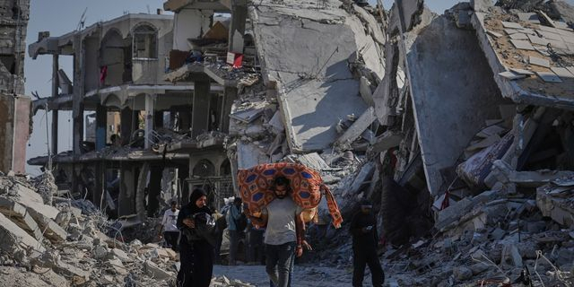 Γάζα: “Σαν να έπεσε ατομική βόμβα” – Οι Παλαιστίνιοι επιστρέφουν και αντικρίζουν μόνο χαλάσματα