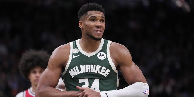 Μπακς – Γουίζαρντς 133-120: Ο Αντετοκούνμπο ήταν κυρίαρχος στην έναρξη της σεζόν