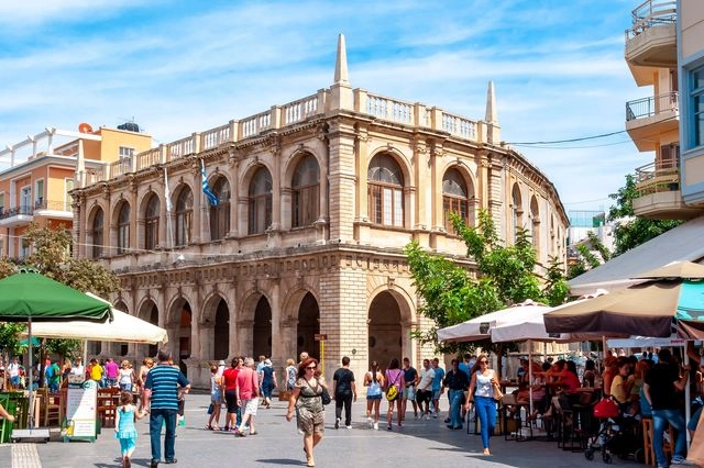 Πώς κινείται η αγορά real estate στο Ηράκλειο – Οι παράγοντες που αυξάνουν τη ζήτηση και τις τιμές