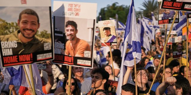 Οι 20 Ισραηλινοί όμηροι της Χαμάς που “βλέπουν το φως” της ελευθερίας