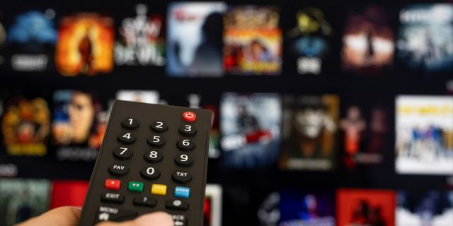 Η ΕΣΗΕΑ καλεί σε συμμόρφωση όσους μιλούν για “τσαντίρια” και “πατσαβούρες”