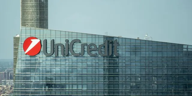 Με 29,5% η UniCredit στην Alpha Bank