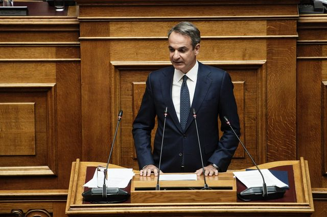 Τηλεφωνική επικοινωνία Μητσοτάκη με τον Εμίρη του Κατάρ