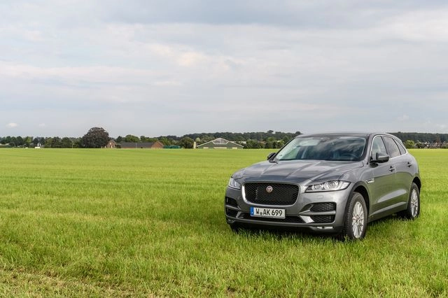 Αυτοκίνητο μάρκας Jaguar
