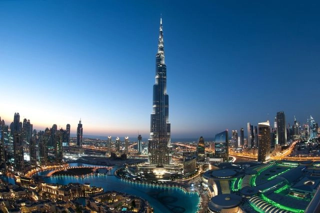 Χριστούγεννα και Πρωτοχρονιά στο Ντουμπάι – Ζήσε τις φετινές γιορτές στη «Μέκκα» της χλιδής