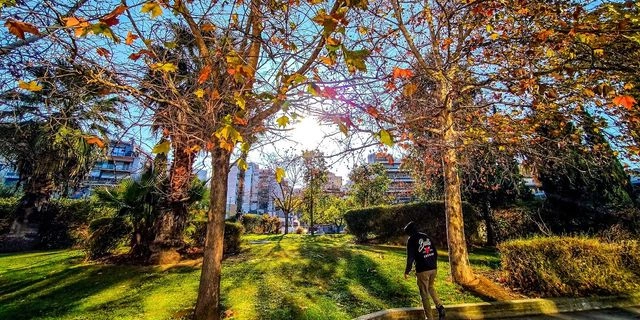 Καιρός: Λιακάδα και υψηλές θερμοκρασίες τις επόμενες ημέρες