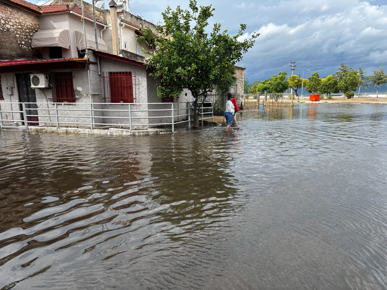 Πλημμύρες από την κακοκαιρία στο Αιτωλικό Αιτωλοακαρνανίας