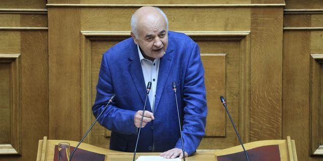 Νίκος Καραθανασόπουλος