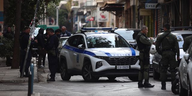 Επιχείρηση της Αστυνομίας σε κατάληψη του ΕΜΠ – 15 συλλήψεις
