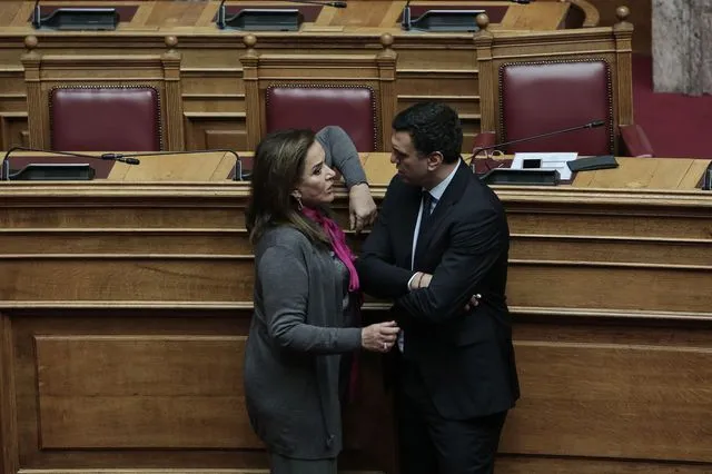 Ντόρα Μπακογιάννη και Βασίλης Κικίλιας