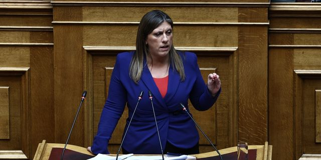 Η Ζωή Κωνσταντοπούλου στο βήμα της Βουλής