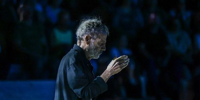 Ο Σταύρος Ξαρχάκος