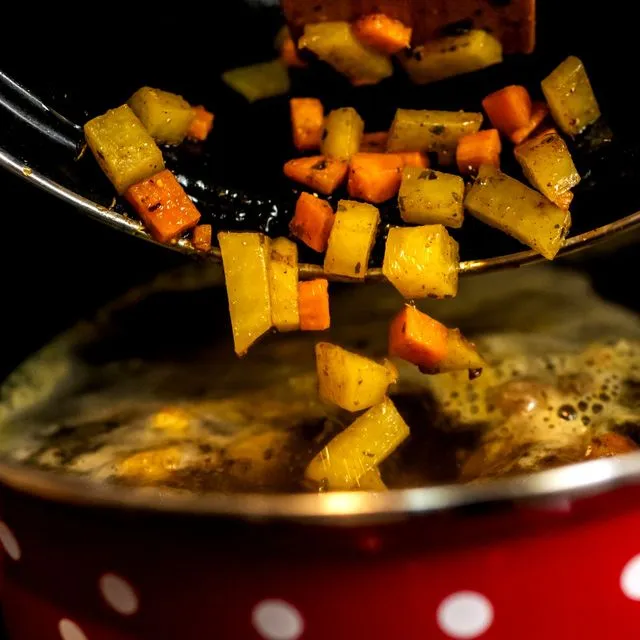 Σε αυτά τα στέκια τρώμε νόστιμα μαγειρευτά τον Νοέμβριο