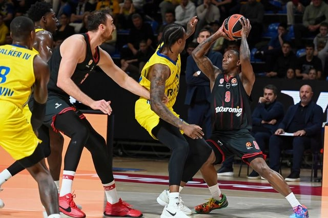 Euroleague: Πότε είναι τα εκτός έδρας παιχνίδια Ολυμπιακού και Παναθηναϊκού AKTOR με Μακάμπι και Χάποελ