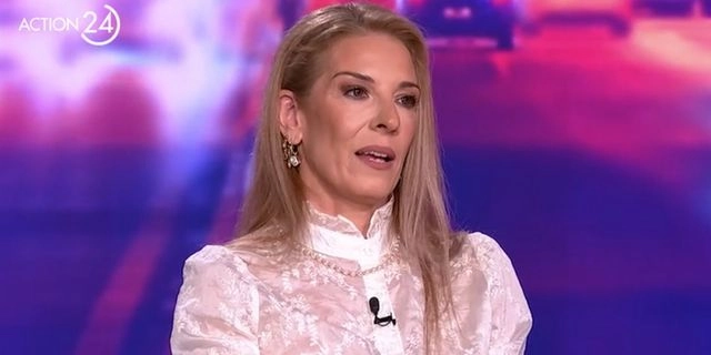 Αθηνά Μαξίμου: Έπρεπε να “μεγαλώσω” δύο γονείς, σε ένα χίπικο σπίτι – Δεν είχαν όρια