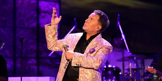 Γιώργος Μαζωνάκης: Η αγκαλιά του Φοίβου Δεληβοριά και το “έχω περάσει δύσκολα”