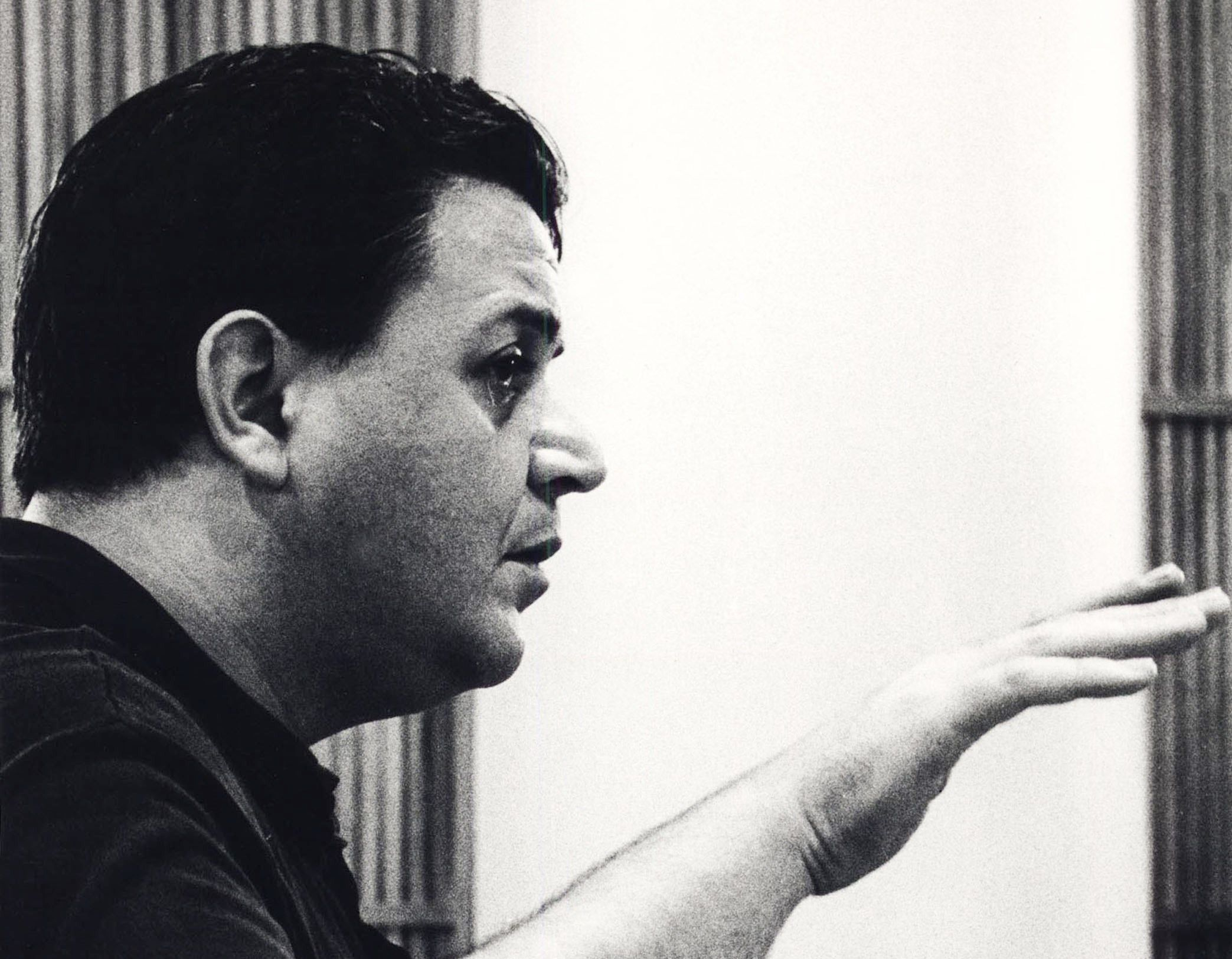 Μάνος Χατζιδάκις