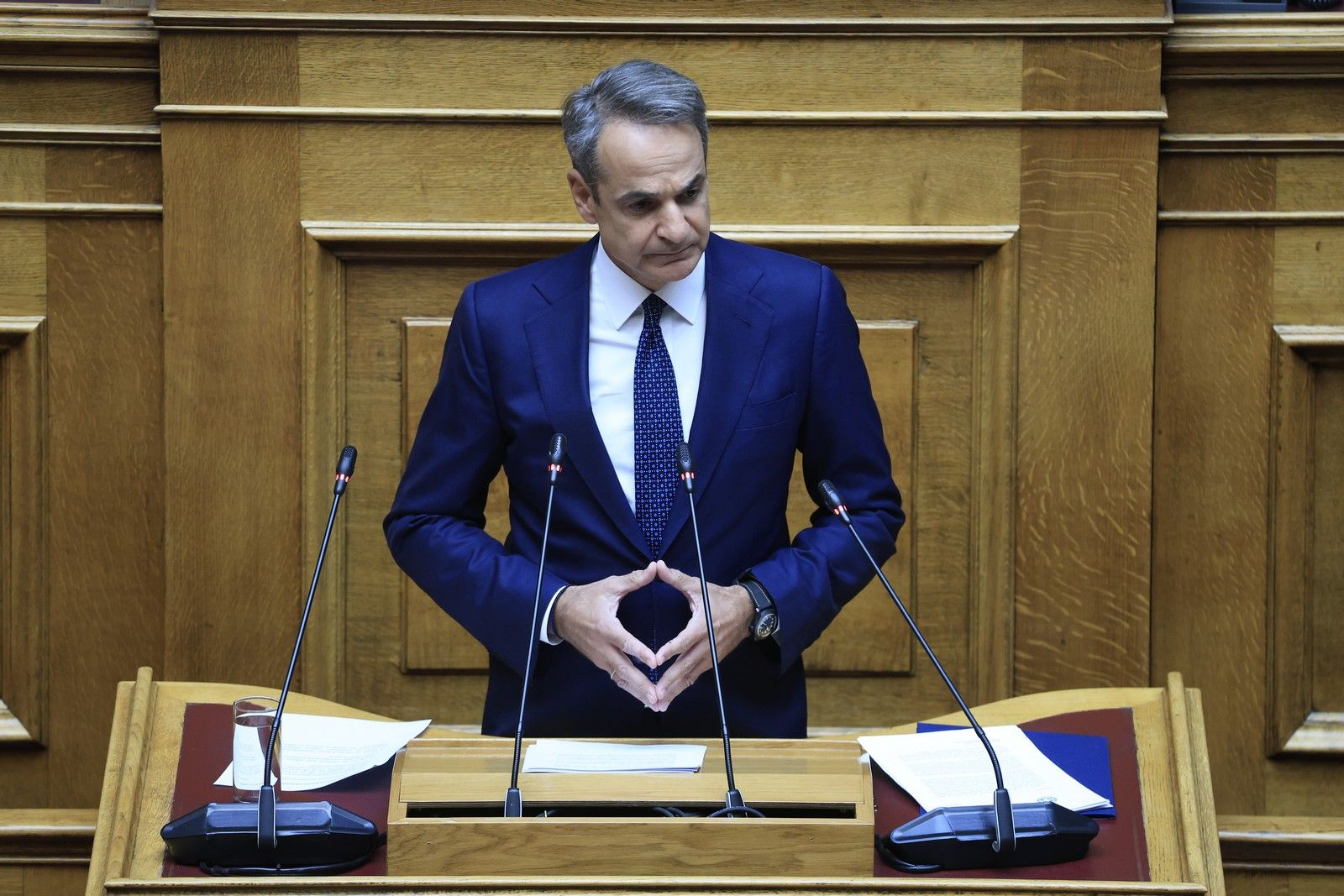 Ο Κυριάκος Μητσοτάκης στο βήμα της Βουλής