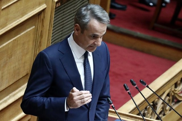Μητσοτάκης: Συνιστώ αυτοσυγκράτηση στους ψευτοπατριώτες του καναπέ