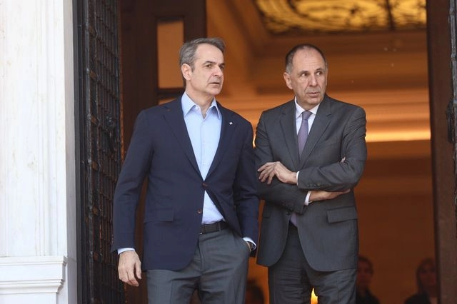Μητσοτάκης και Γεραπετρίτης στη σύνοδο για τη Γάζα στην Αίγυπτο