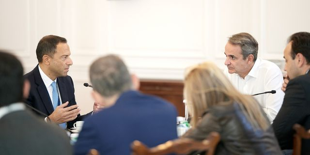 Συνάντηση του Πρωθυπουργού Κυριάκου Μητσοτάκη με τον Αντιπρόεδρο της Google Evan Kotsovinos, Παρασκευή 3 Οκτωβρίου 2025.