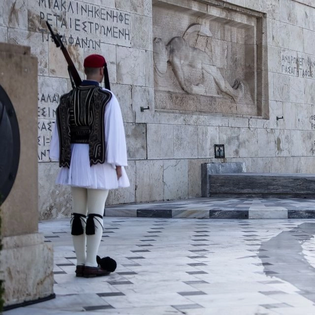 To μνημείο του Αγνώστου Στρατιώτη