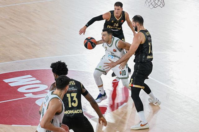 Μονακό – Παναθηναϊκός AKTOR 92-84: Ναν και Σλούκας πάλεψαν, αλλά οι πράσινοι δεν είχαν διάρκεια