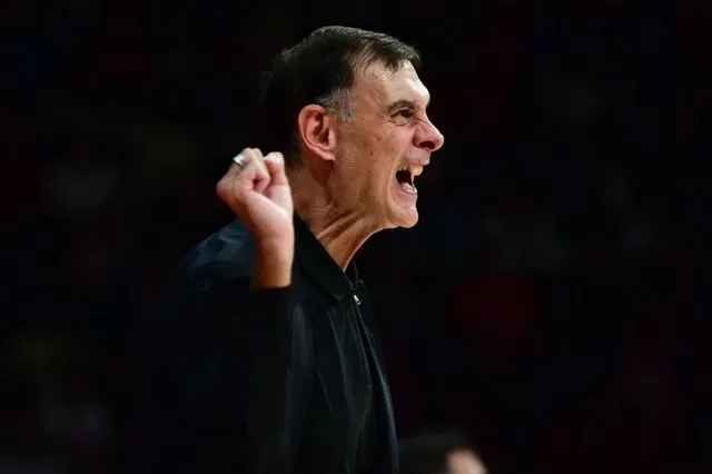 Άναψαν τα αίματα στο Ολυμπιακός – Μονακό: Χαμός μεταξύ Σπανούλη, Μπαρτζώκα και Ντόρσεϊ