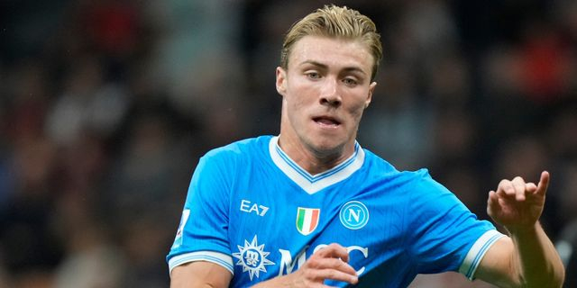 Νάπολι – Σπόρτινγκ 2-1: Ντε Μπρόινε και Χόιλουντ εκτέλεσαν τους πορτογάλους του βασικού Ιωαννίδη