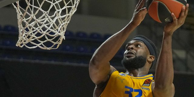 Αρμάνι Μιλάνο: Τρεις εβδομάδες εκτός ο Τζος Νίμπο λόγω τραυματισμού