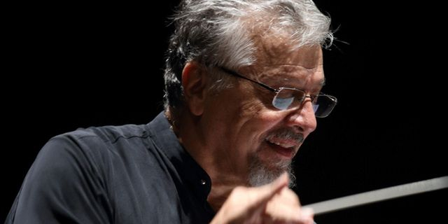 Το μονόγραμμα: Το σπουδαίο μουσικό έργο του Γιώργου Κουρουπού