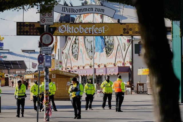 Μόναχο: Κλειστό το Oktoberfest μετά από απειλή για βόμβα