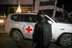 Ο Ερυθρός Σταυρός παραλαμβάνει ομήρους για να τους παραδώσει στο Ισραήλ