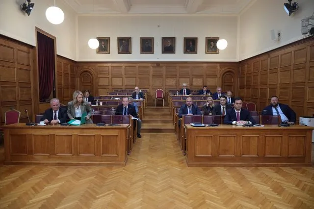 Εξεταστική Επιτροπή για τον ΟΠΕΚΕΠΕ