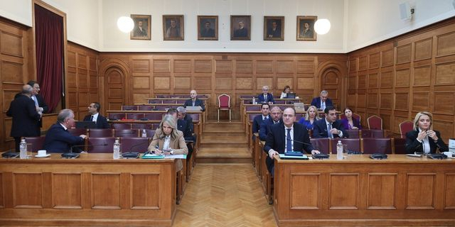 Συνεδρίαση της Εξεταστικής Επιτροπής "Για τη διερεύνηση όλων των ζητημάτων που έχουν ανακύψει σχετικά με τη λειτουργία του Οργανισμού Πληρωμών και Ελέγχου Κοινοτικών Ενισχύσεων Προσανατολισμού και Εγγυήσεων (Ο.Π.Ε.Κ.Ε.Π.Ε), με γνώμονα την ανάδειξη τυχόν ευθυνών και την αποκατάσταση της αξιοπιστίας του συστήματος πληρωμής των αγροτικών ενισχύσεων, ώστε να αποτελεί έναν αξιόπιστο, αποτελεσματικό και δίκαιο μηχανισμό για όλους τους παράγωγους της χώρας", (αρχειου)