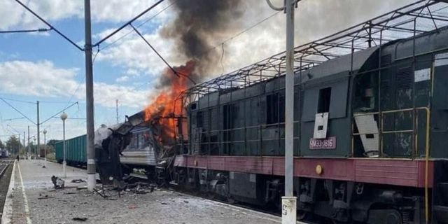 Ουκρανία: Ρωσικά drones έπληξαν επιβατική αμαξοστοιχία  – Τουλάχιστον 30 τραυματίες