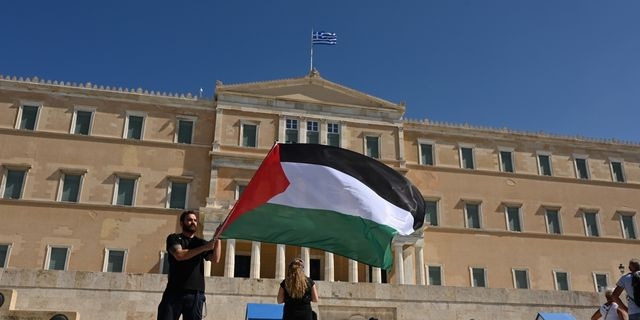 Global Sumud Flotilla: ΠΑΣΟΚ, ΣΥΡΙΖΑ, ΝΕΑΡ και Πλ. Ελευθερίας κατά Ισραήλ με κοινή δήλωση