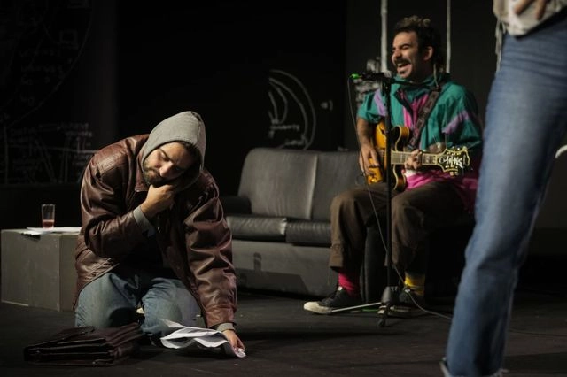 Η Schaubühne Berlin και το Θέατρο του Νέου Κόσμου παρουσιάζουν την παράσταση: Εχθρός του λαού του Χένρικ Ίψεν