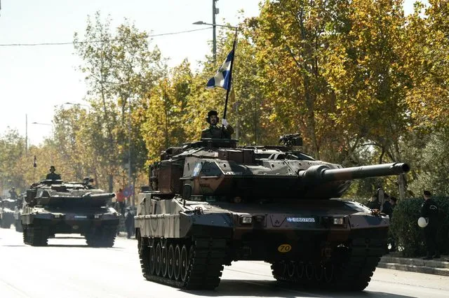 25η Μαρτίου: Στις 11 η στρατιωτική παρέλαση στην Αθήνα – Ποιοι δρόμοι κλείνουν