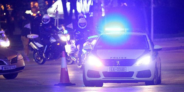 Εξάρχεια: Συνελήφθη 48χρονος για διακίνηση ναρκωτικών και οπλοφορία