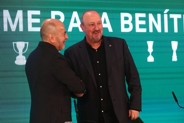 Χείμαρρος Μπενίτεθ στην παρουσίασή του από τον Παναθηναϊκό: Τι είπε για ρόστερ, μεταγραφές, και το όνειρο της Ευρώπης