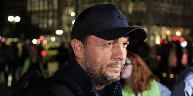 Ο Πάνος Ρούτσι στο Σύνταγμα