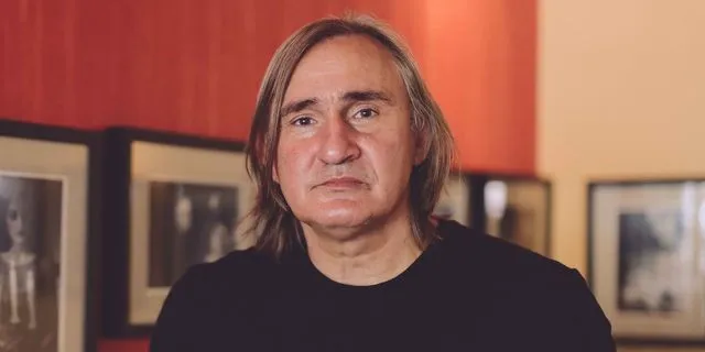 Άκης Σακελλαρίου: Το σοβαρό πρόβλημα υγείας που τον κράτησε 10 μέρες στην Εντατική