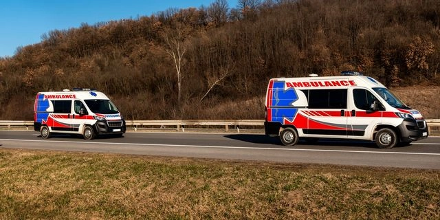 Σερβία: Τρεις νεκροί και δεκάδες τραυματίες από ανατροπή λεωφορείου