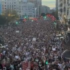 Ένας χρόνος μετά τις φονικές πλημμύρες στη Βαλένθια, οι δρόμοι γέμισαν ξανά φωνές