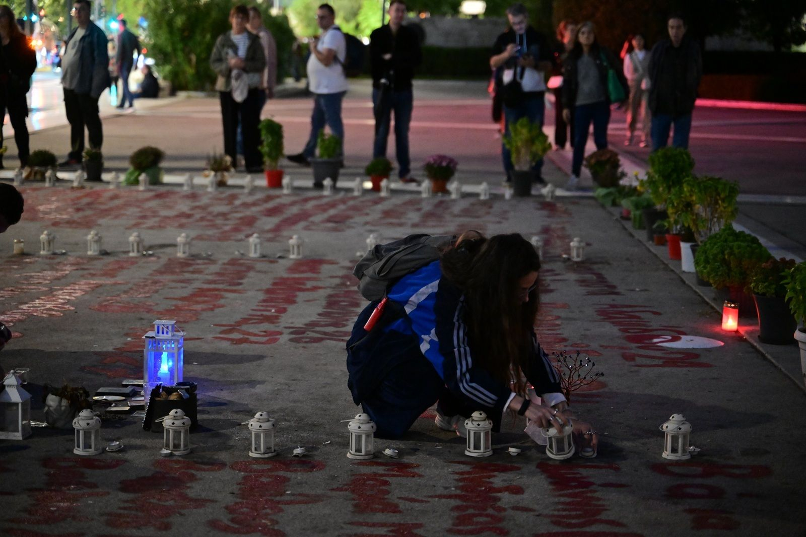 Συγκέντρωση στο Σύνταγμα, ενάντια στην κυβερνητική τροπολογία για την αλλαγή καθεστώτος φύλαξης του Μνημείου του Αγνώστου Στρατιώτη