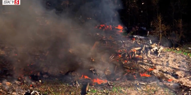 Έκρηξη σε εργοστάσιο στο Τενεσί: 19 αγνοούμενοι – Το κτίριο “έγινε στάχτη”
