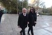 Ο Χρήστος Θηβαίος στο Λαϊκό προσκύνημα στο παρεκκλήσι της Μητρόπολης Αθηνών για τον Διονύση Σαββόπουλο