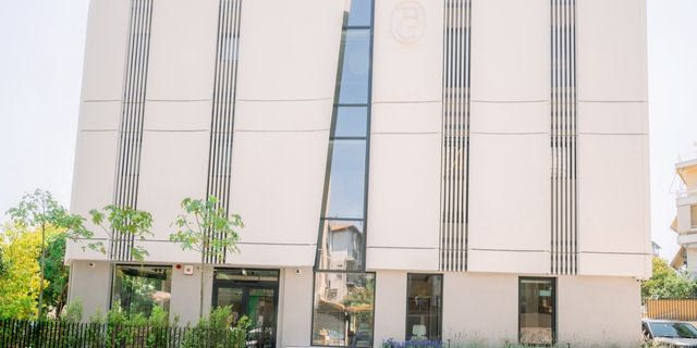 Το ανακαινισμένο κτήριο από την Erion Workshop