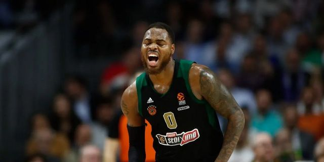 Ο Ντεσόν Τόμας αποσύρθηκε από το μπάσκετ